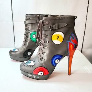 Paris Hilton Trinity Custom Art Leather Stiletto Heel Ankle Boots 11